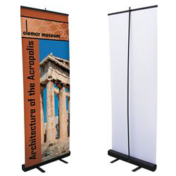 Retractor Lite 31, assembled with a museum exhibit being advertised on it
